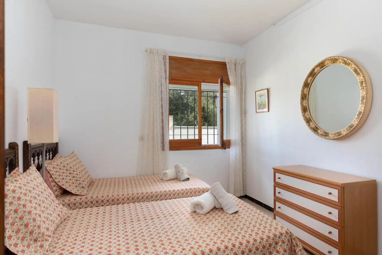 Hauzify I Casa Margalef Villa Calonge  Holiday home