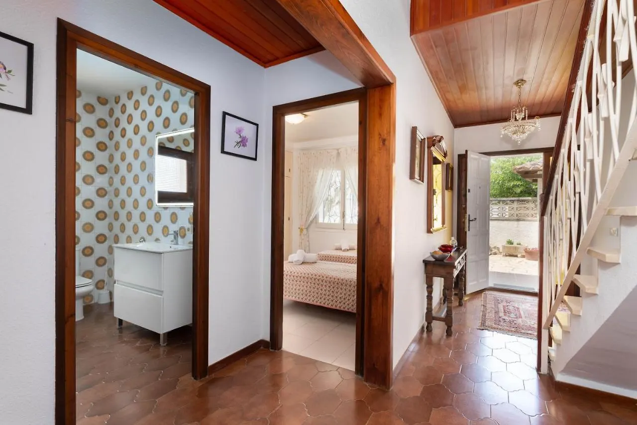 Holiday home Hauzify I Casa Margalef Villa Calonge  Spain