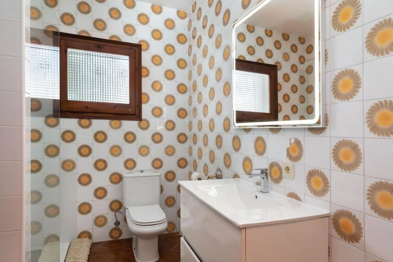Holiday home Hauzify I Casa Margalef Villa Calonge  Spain